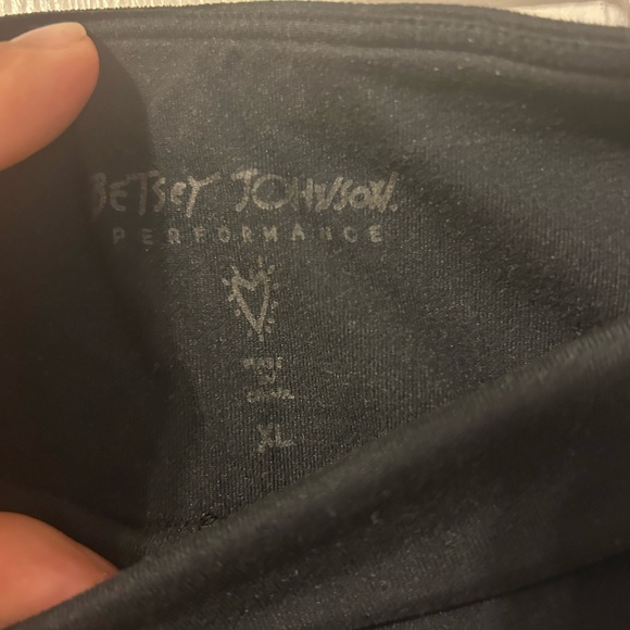 Betsey Johnson Black Performance Leggings - Picture 3 of 4